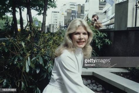 loretta swit playboy|1.528 Loretta Swit Fotos und hochauflösende Bilder